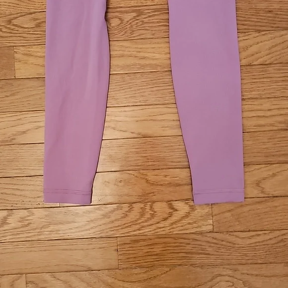 NWOT Lululemon Align High-Rise Pant 28" - Picture 3 of 9